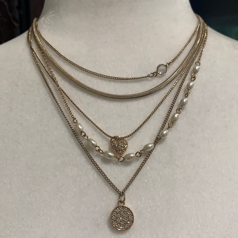 Guess necklace with 5 chains